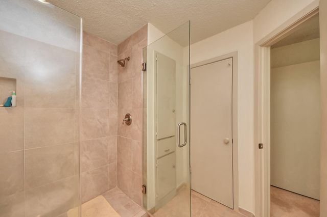 9433 Pagewood Lane, Houston, TX 77063