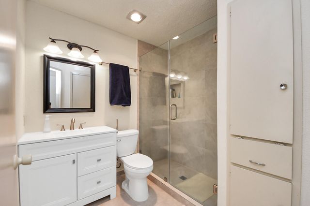 9433 Pagewood Lane, Houston, TX 77063