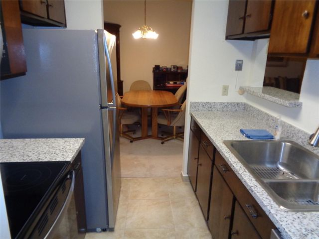 9433 Pagewood Lane, Houston, TX 77063