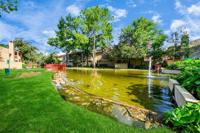 9433 Pagewood Lane, Houston, TX 77063