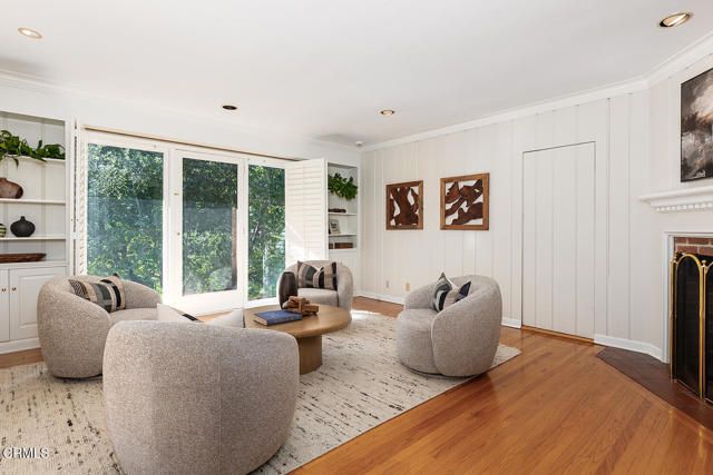 1650 Knollwood Drive, Pasadena, CA 91103