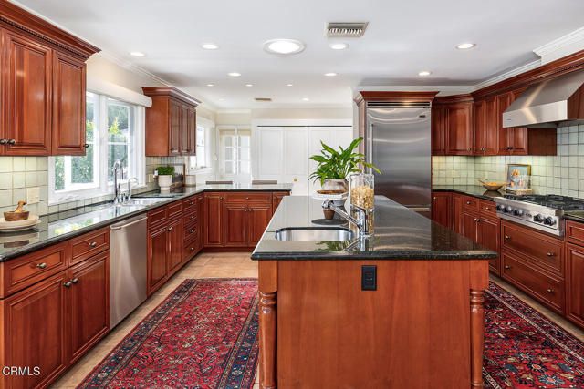 1650 Knollwood Drive, Pasadena, CA 91103