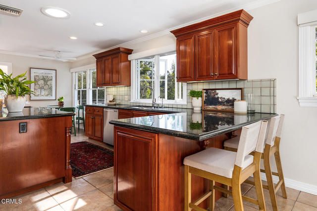 1650 Knollwood Drive, Pasadena, CA 91103