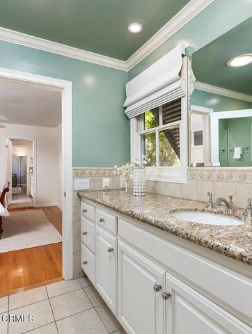 1650 Knollwood Drive, Pasadena, CA 91103