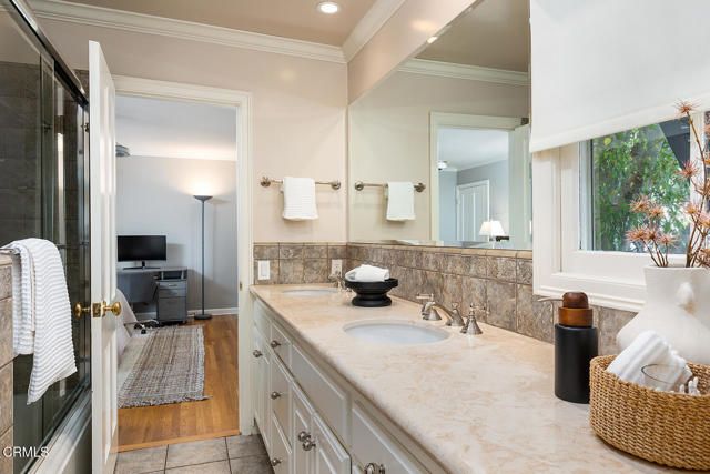 1650 Knollwood Drive, Pasadena, CA 91103