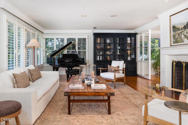 1650 Knollwood Drive, Pasadena, CA 91103