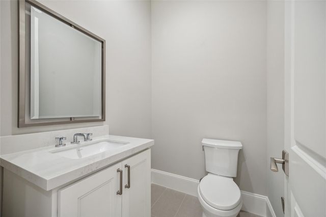 16 Wentworth Square Avenue, Houston, TX 77027