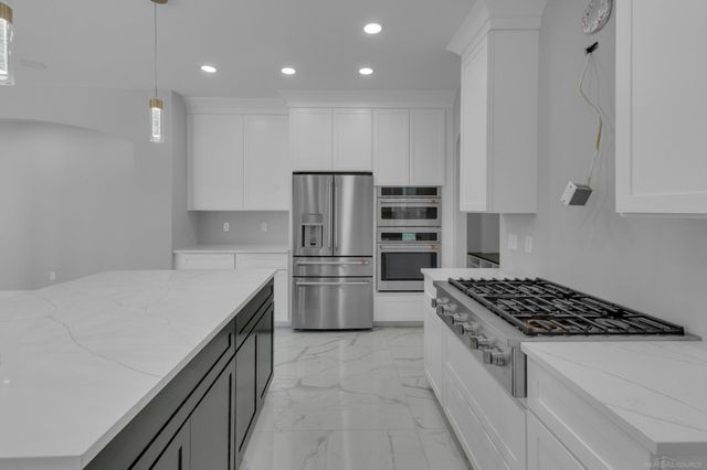 49940 Langford Drive, Macomb, MI 48044