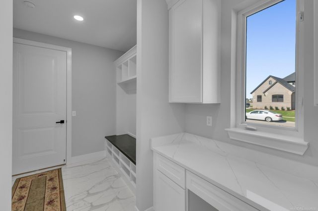 49940 Langford Drive, Macomb, MI 48044
