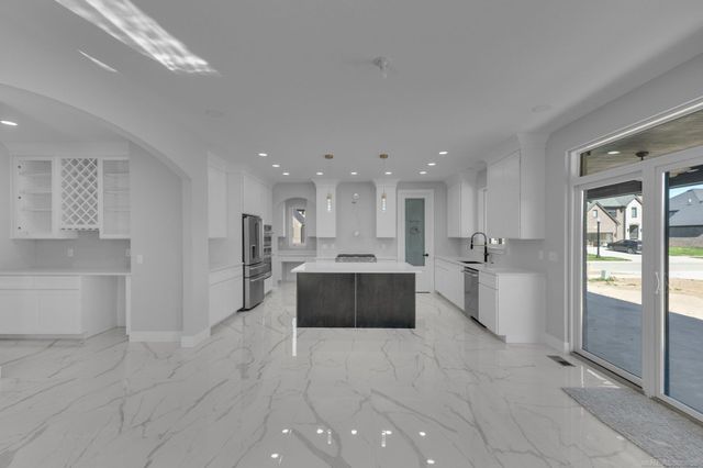 49940 Langford Drive, Macomb, MI 48044