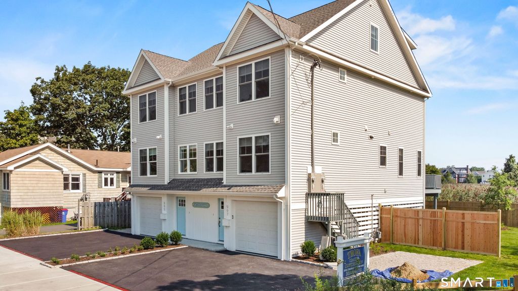 995 Reef Road, Fairfield, CT 06824