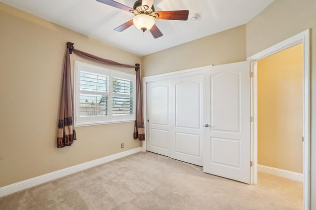 1408 Grovewood Ln, Roseville, CA 95747