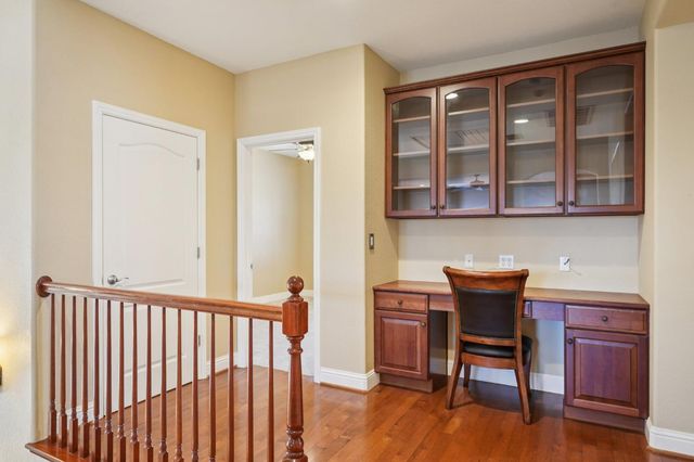 1408 Grovewood Ln, Roseville, CA 95747