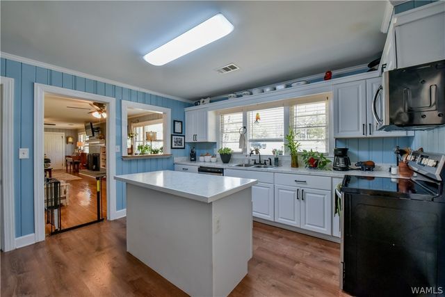 1450 Hurricane, Cottondale, AL 35453