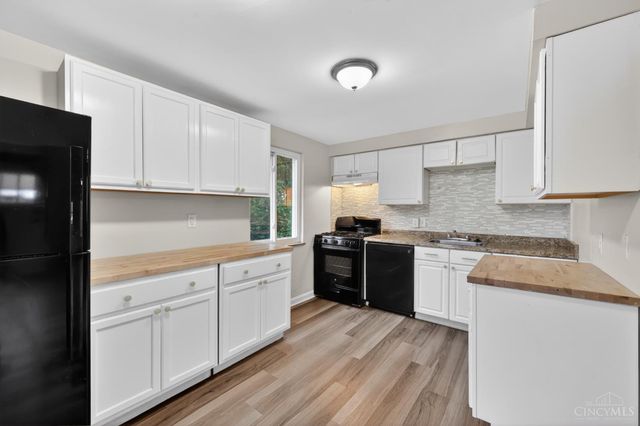6331 Stover Avenue, Golf Manor, OH 45251