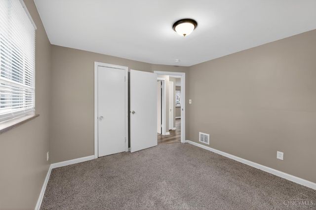 6331 Stover Avenue, Golf Manor, OH 45251