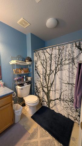 1650 Jaden Court, Madera, CA 93638