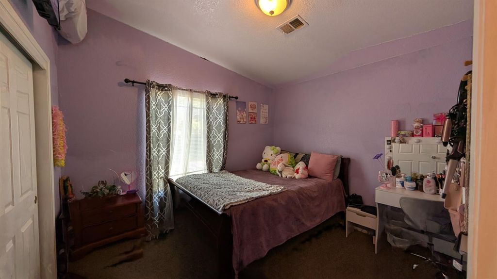 Image 7 of property listing at 1650 Jaden Court, Madera, CA 93638