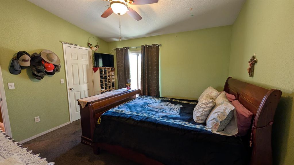 Image 8 of property listing at 1650 Jaden Court, Madera, CA 93638