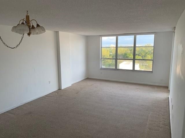 4101 Pine Tree Dr 709, Miami Beach, FL 33140