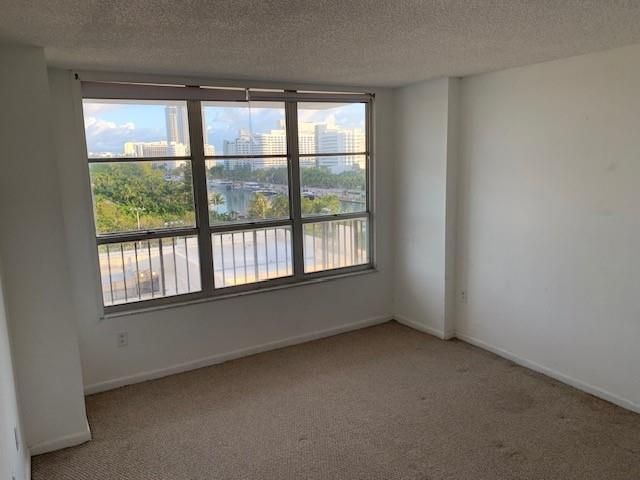 4101 Pine Tree Dr 709, Miami Beach, FL 33140