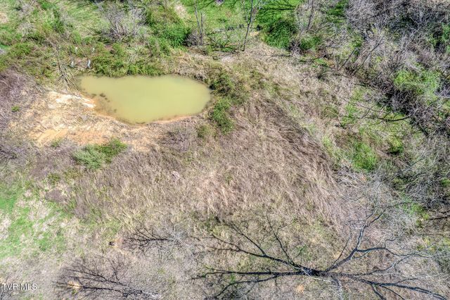 145 Claude Simmons Road, Johnson City, TN 37604