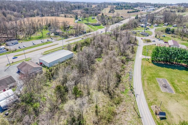 145 Claude Simmons Road, Johnson City, TN 37604