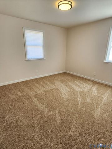 21622 Beverley St, South Chesterfield, VA 23803