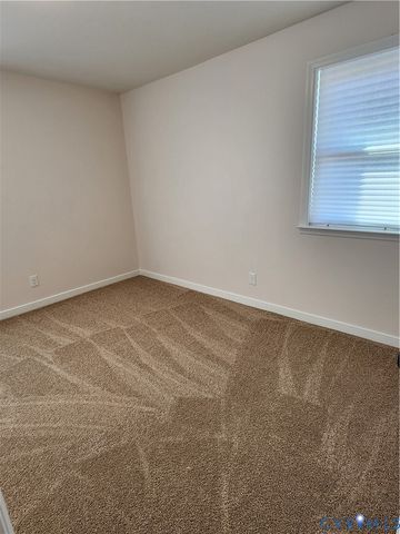 21622 Beverley St, South Chesterfield, VA 23803