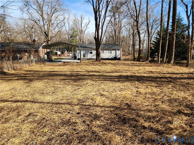 21622 Beverley St, South Chesterfield, VA 23803