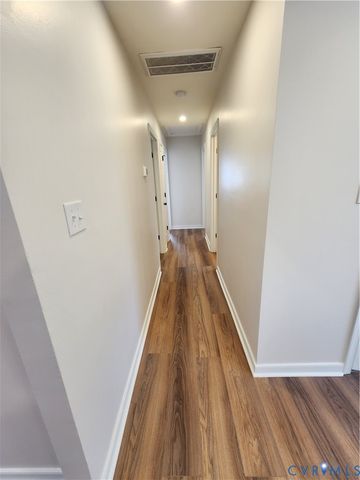 21622 Beverley St, South Chesterfield, VA 23803