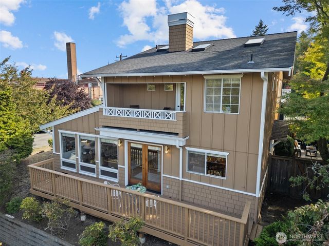 4321 SW Lander Street, Seattle, WA 98116
