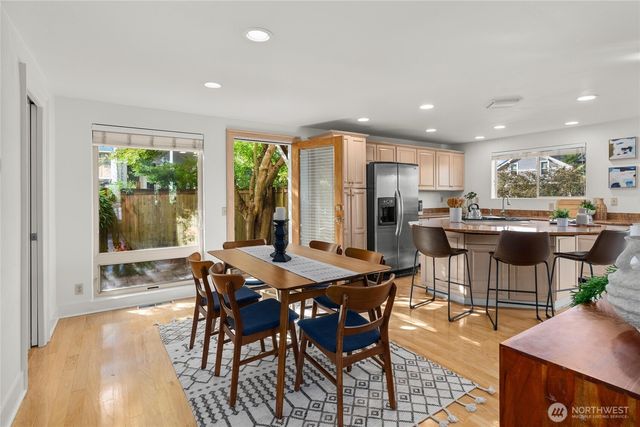 4321 SW Lander Street, Seattle, WA 98116