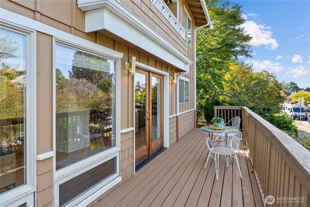 4321 SW Lander Street, Seattle, WA 98116