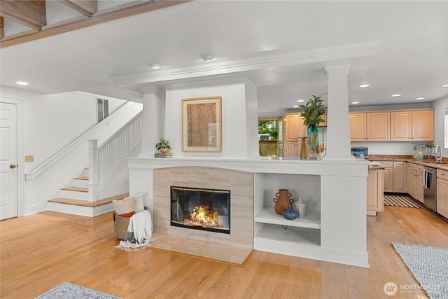 4321 SW Lander Street, Seattle, WA 98116