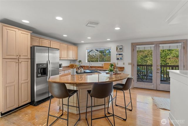 4321 SW Lander Street, Seattle, WA 98116