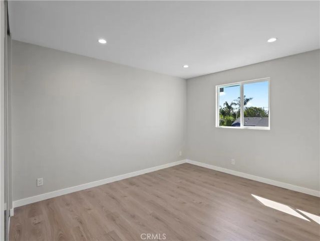 7318 Leescott Avenue, Lake Balboa, CA 91406