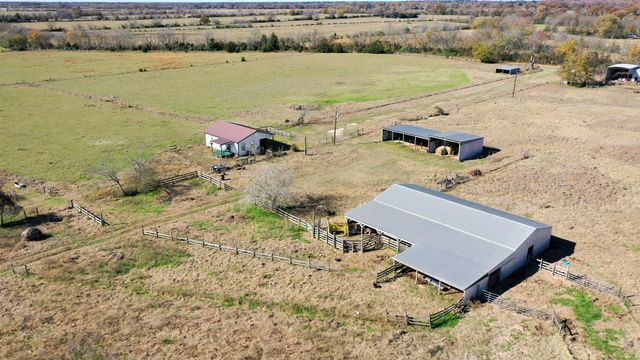 596 County Road 3057, Crockett, TX 75835