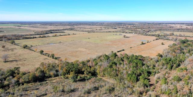 596 County Road 3057, Crockett, TX 75835