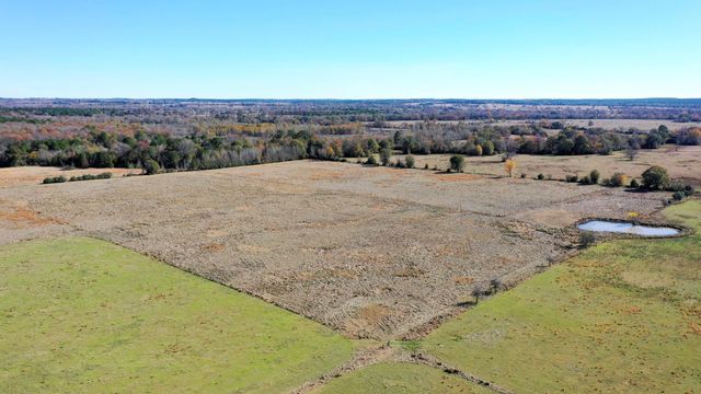 596 County Road 3057, Crockett, TX 75835