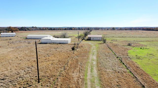 596 County Road 3057, Crockett, TX 75835