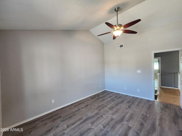405 S SEAWYNDS Boulevard, Gilbert, AZ 85233