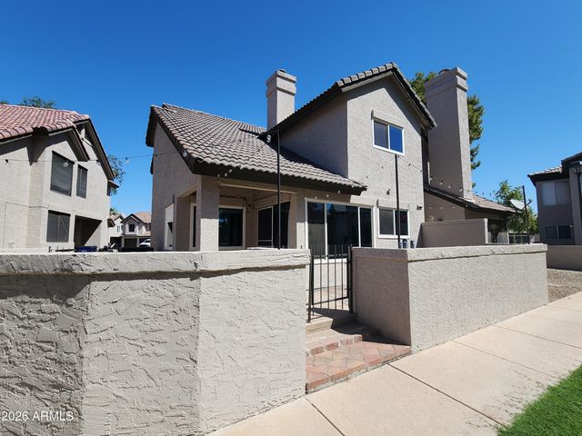405 S SEAWYNDS Boulevard, Gilbert, AZ 85233