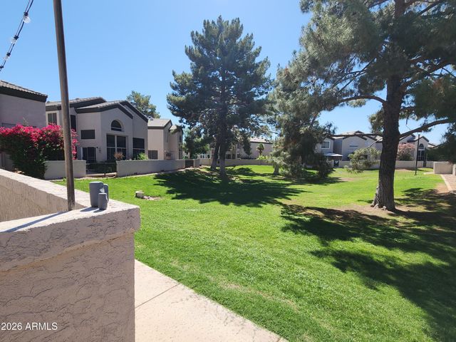 405 S SEAWYNDS Boulevard, Gilbert, AZ 85233