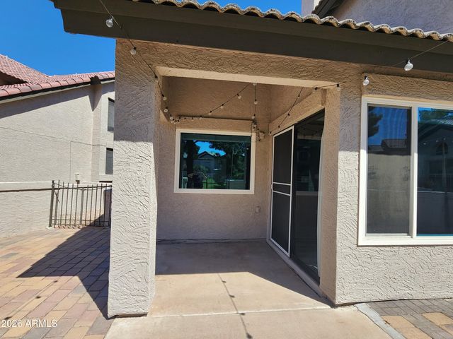 405 S SEAWYNDS Boulevard, Gilbert, AZ 85233