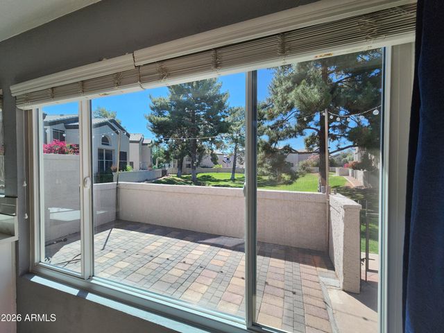 405 S SEAWYNDS Boulevard, Gilbert, AZ 85233