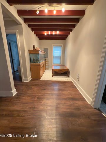 153 N Bellaire Ave, Louisville, KY 40206