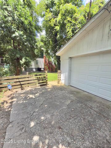 153 N Bellaire Ave, Louisville, KY 40206