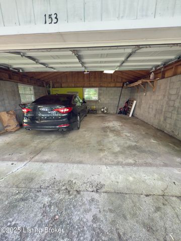 153 N Bellaire Ave, Louisville, KY 40206