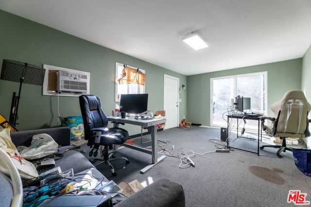 1112 S Highland Avenue, Los Angeles, CA 90019